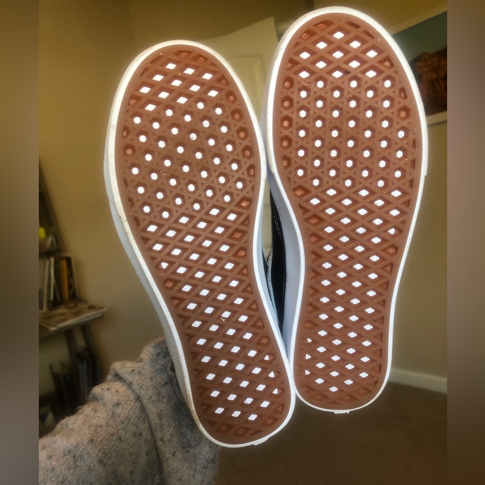 Black Vans Comfy Cush - Picture 3 of 5